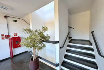 Excelente Imóvel Comercial à venda no Bairro da Vila Hamburguesa na Avenida Queiroz Filho