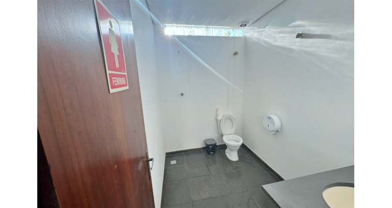 Excelente Imóvel Comercial à venda no Bairro da Vila Hamburguesa na Avenida Queiroz Filho