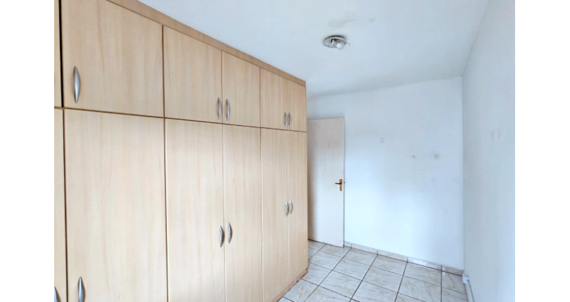 Apartamento à venda no Bairro da Vila Mangalot na Rua Manoel Lopes da Cunha 117,