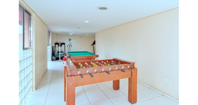 Apartamento à venda no Bairro da Vila Mangalot na Rua Manoel Lopes da Cunha 117,