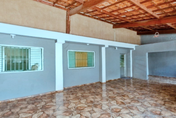 Casa Térrea à venda no Bairro da Vila Zat na Rua São Cândido