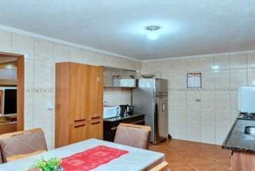 Casa Térrea à venda no Bairro da Vila Zat na Rua São Cândido