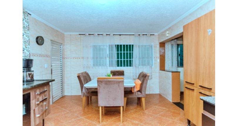 Casa Térrea à venda no Bairro da Vila Zat na Rua São Cândido