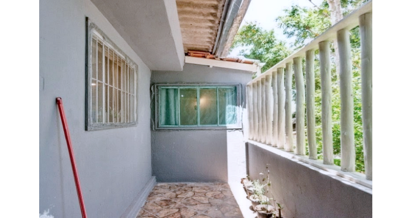 Casa Térrea à venda no Bairro da Vila Zat na Rua São Cândido