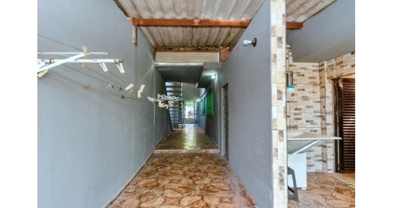 Casa Térrea à venda no Bairro da Vila Zat na Rua São Cândido
