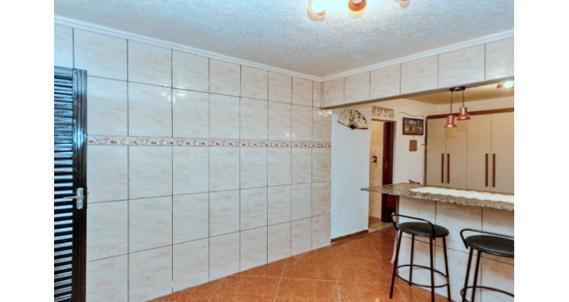 Casa Térrea à venda no Bairro da Vila Zat na Rua São Cândido