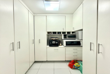 Apartamento à venda no Bairro da Vila dos Remédios na Rua Carlos Alberto Vanzolini 445