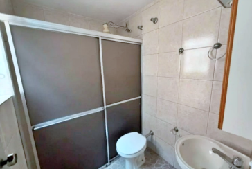 Casa Térrea à venda no Bairro da Vila Piauí na Rua Jacques Pilon