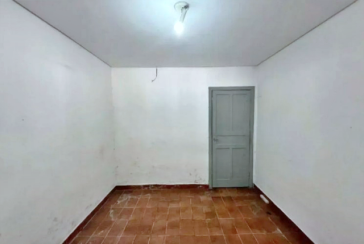 Casa Térrea à venda no Bairro da Vila Piauí na Rua Jacques Pilon