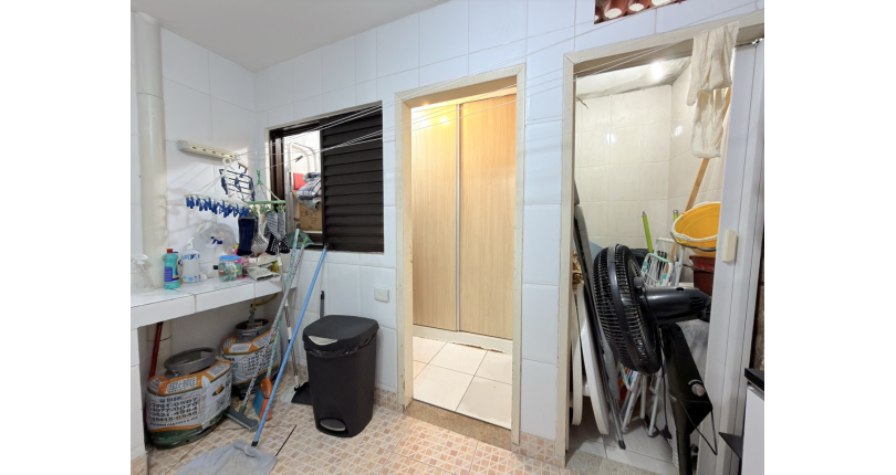 Sobrado à venda no Bairro da Vila Mangalot na Rua Rubens de Souza Araújo
