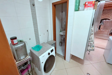 Sobrado na Primeira Gleba à venda no Bairro do Parque São Domingos na Rua Pedro Sernagiotti,
