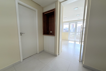 Bela Sala Comercial à venda no Bairro da Vila Pompéia na Avenida Pompéia 634
