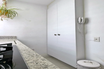 Apartamento à venda no Bairro do Parque Panamericano na Estrada do Corredor 73