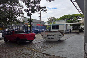 Galpão à venda no Bairro da Lapa de Baixo na Rua Ricardo Cavatton