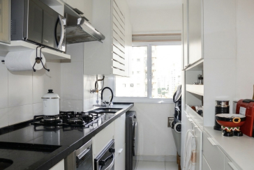 Apartamento à venda em Santana no Bairro da Santa Teresinha na Rua Itaici 71