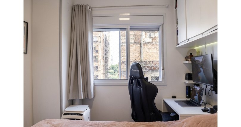 Apartamento à venda em Santana no Bairro da Santa Teresinha na Rua Itaici 71