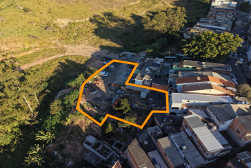 Terreno à venda no Bairro do Parque Panamericano na Rua Colina do Jaraguá