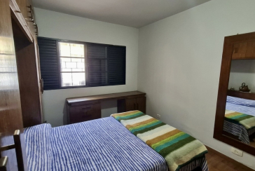 Casa à venda no Bairro da Vila Mangalot na Rua Elvira da Rocha Lima de Toledo