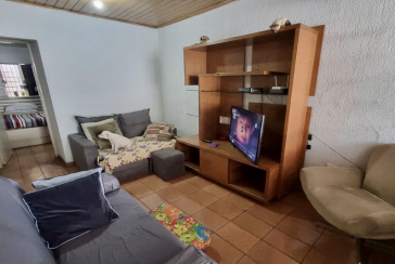 Casa à venda no Bairro da Vila Mangalot na Rua Elvira da Rocha Lima de Toledo