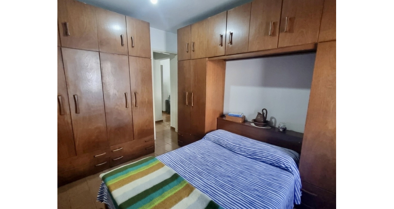 Casa à venda no Bairro da Vila Mangalot na Rua Elvira da Rocha Lima de Toledo