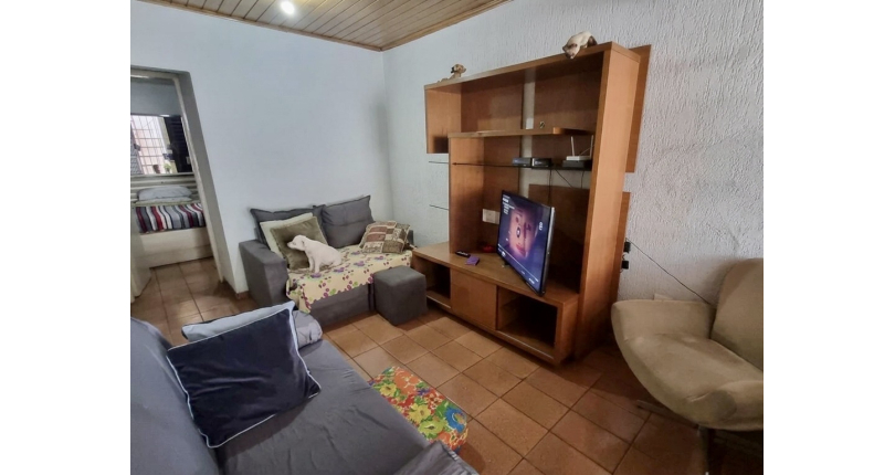 Casa à venda no Bairro da Vila Mangalot na Rua Elvira da Rocha Lima de Toledo