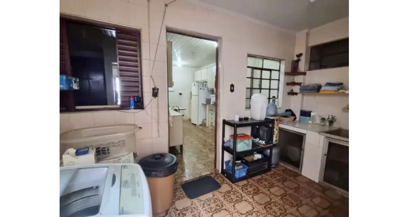 Casa à venda no Bairro da Vila Mangalot na Rua Elvira da Rocha Lima de Toledo