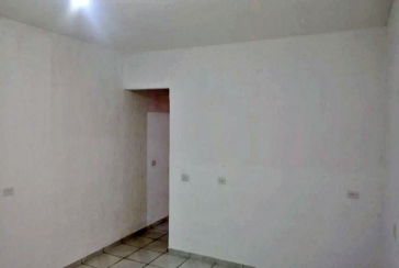 Sobrado à venda no Bairro do Conjunto Habitacional Turística na Rua Mário Tupinambá