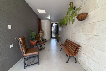 Casa Térrea à venda no Bairro do Parque São Domingos na Rua Emílio Colella