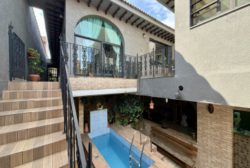 Casa Térrea à venda no Bairro do Parque São Domingos na Rua Emílio Colella