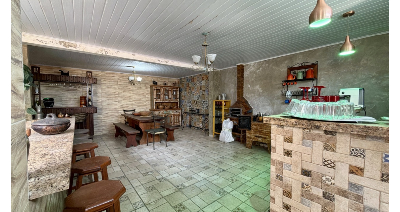Casa Térrea à venda no Bairro do Parque São Domingos na Rua Emílio Colella