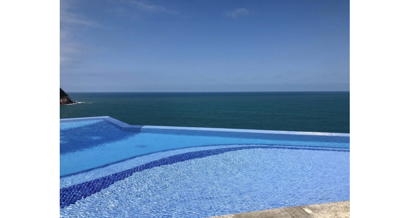  Apartamento Duplex Exclusivo à venda em Guarujá no Bairro Parque Enseada na Rua Gilberto Glasser 662,