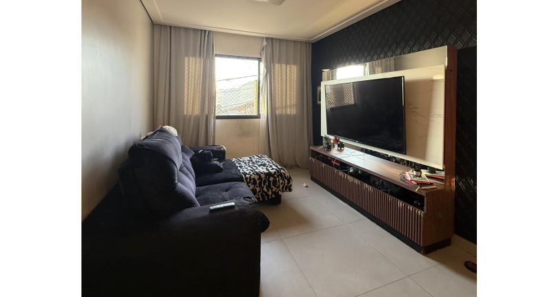  Sobrado à venda no Bairro do Jardim Mutinga na Rua Belo Jardim,
