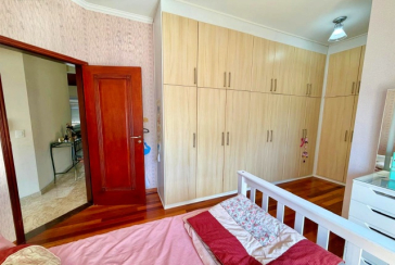  Casa assobradada à venda no Bairro do Jardim Líbano na Rua Leonardo Lerner