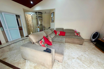  Casa assobradada à venda no Bairro do Jardim Líbano na Rua Leonardo Lerner