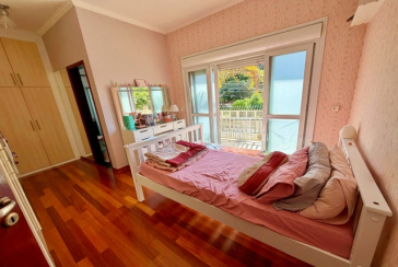  Casa assobradada à venda no Bairro do Jardim Líbano na Rua Leonardo Lerner