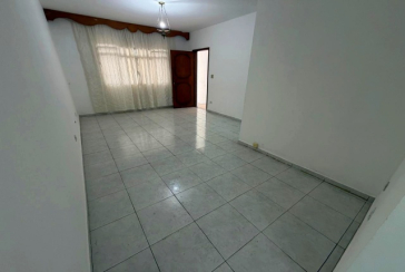  Sobrado à venda no Bairro da Vila Palmeiras na Rua Águas da Prata, 