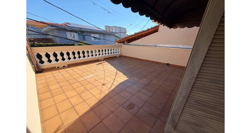  Sobrado à venda no Bairro da Vila Palmeiras na Rua Águas da Prata, 