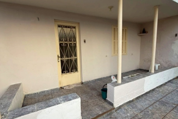 Casa assobradada à venda no Bairro da Vila Pereira Barreto 