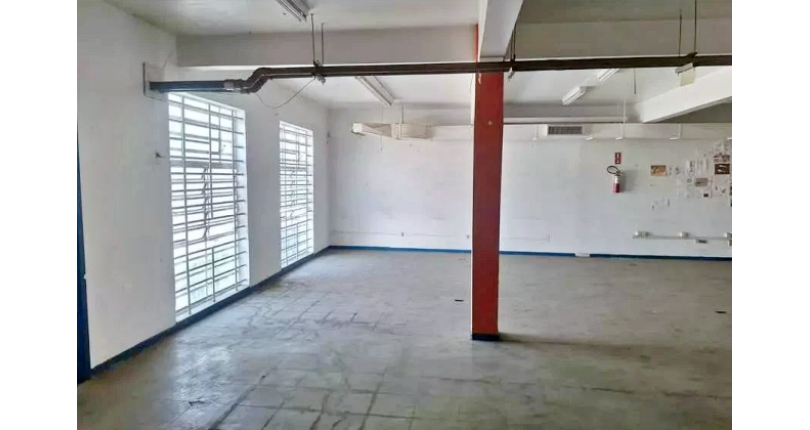 Imovél Comercial à venda no Bairro da Lapa na Rua George Smith
