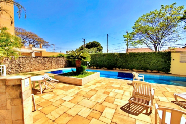 Lindo Apartamento à venda no Bairro do Parque Maria Domitila na Rua Willis Roberto Banks 401