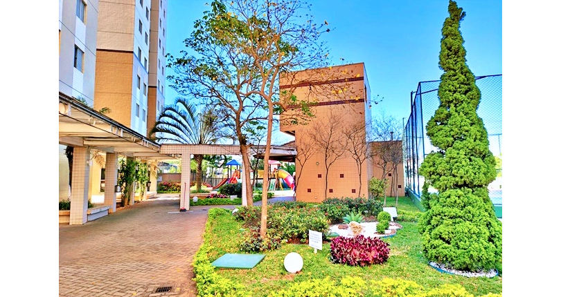 Lindo Apartamento à venda no Bairro do Parque Maria Domitila na Rua Willis Roberto Banks 401