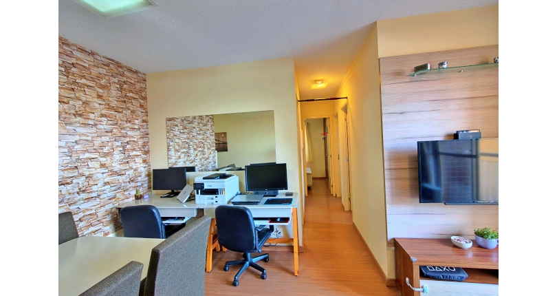 Lindo Apartamento à venda no Bairro do Parque Maria Domitila na Rua Willis Roberto Banks 401