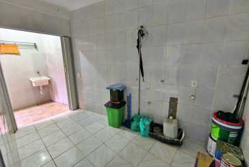Sobrado à venda no Bairro do Conjunto Habitacional Turística na Rua Sérgio Britto,