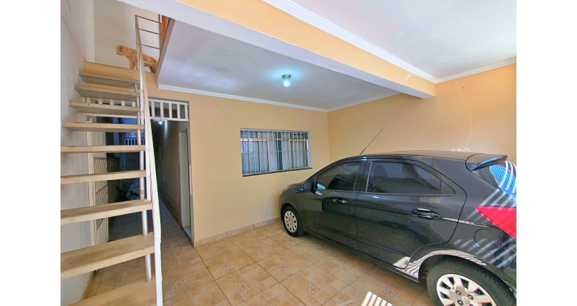 Sobrado à venda no Bairro do Conjunto Habitacional Turística na Rua Sérgio Britto,