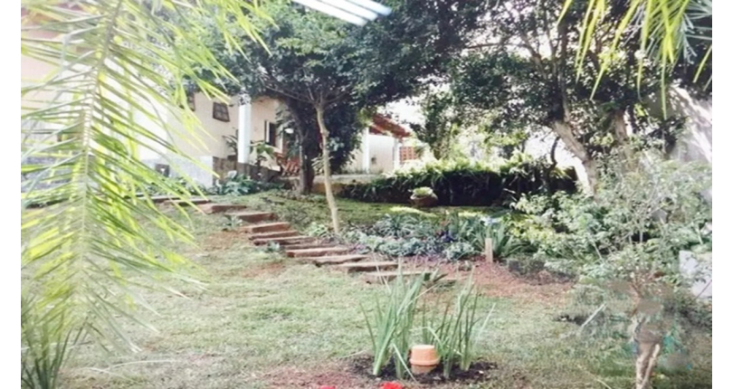 Sobrado à venda no Bairro do Parque São Domingos na Rua Joao Moreira,