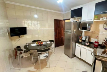 Sobrado à venda no Bairro do Jardim Regina na Rua Antônio Raiol