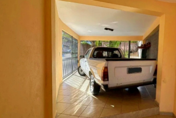 Sobrado à venda no Bairro do Jardim Regina na Rua Antônio Raiol