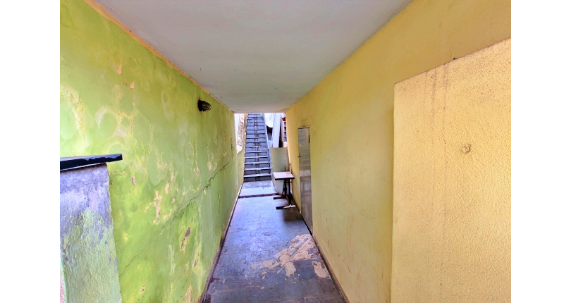 Imóvel Comercial à venda no Bairro do Parque Maria Domitila na Rua Francisco Basílio de Melo