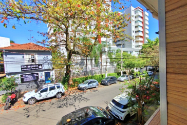 Sobrado à venda no Bairro da Vila Anglo Brasileira na Rua Professor Ciridião Buarque,