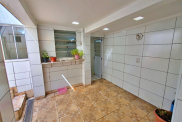 Sobrado à venda no Bairro da Vila Anglo Brasileira na Rua Professor Ciridião Buarque,